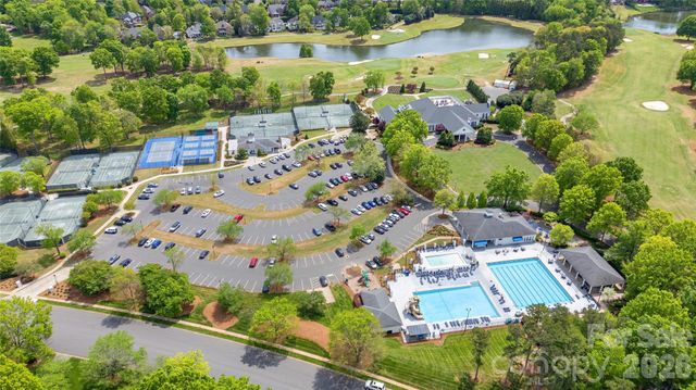 11132 Colonial Country Lane, Charlotte, NC 28277