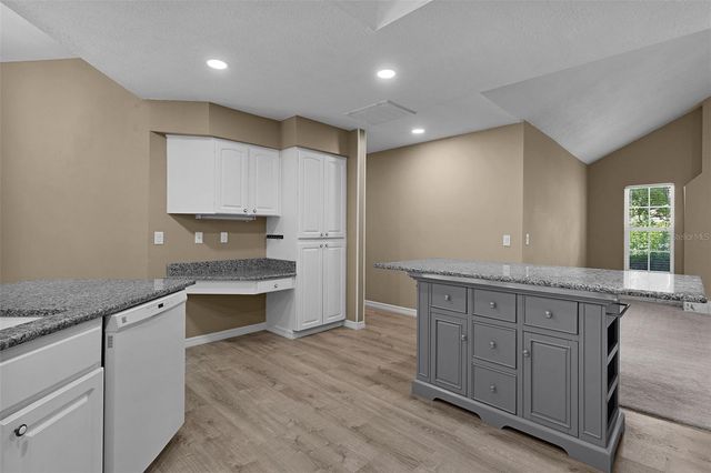 19030 SW 91ST LANE, Dunnellon, FL 34432