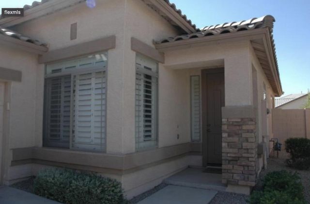 1928 E Hawken Place, Chandler, AZ 85286