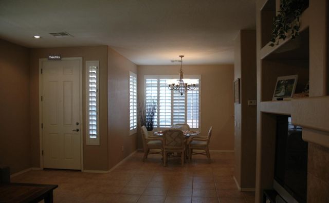 1928 E Hawken Place, Chandler, AZ 85286