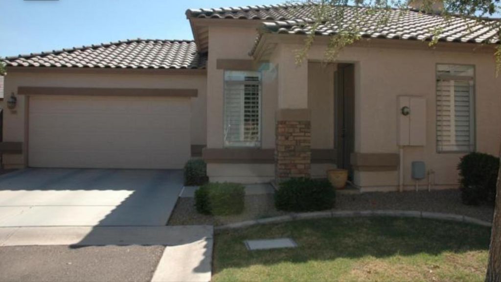1928 E Hawken Place, Chandler, AZ 85286