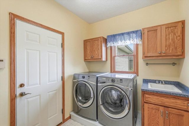 29673 Shoreview Circle, Lindstrom, MN 55045