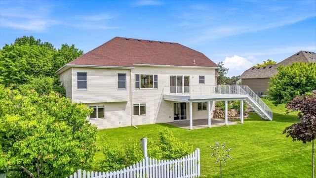 29673 Shoreview Circle, Lindstrom, MN 55045