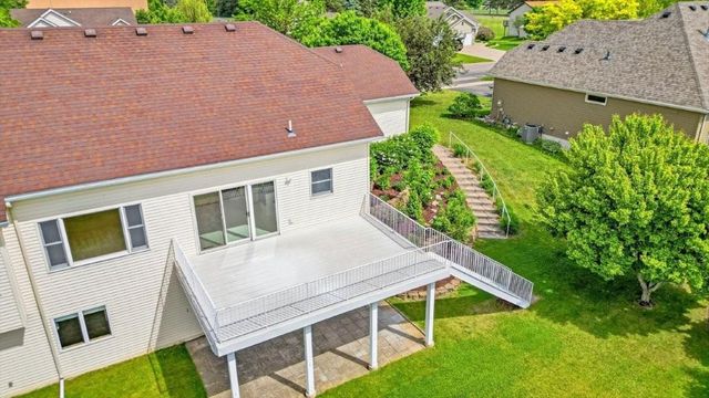 29673 Shoreview Circle, Lindstrom, MN 55045
