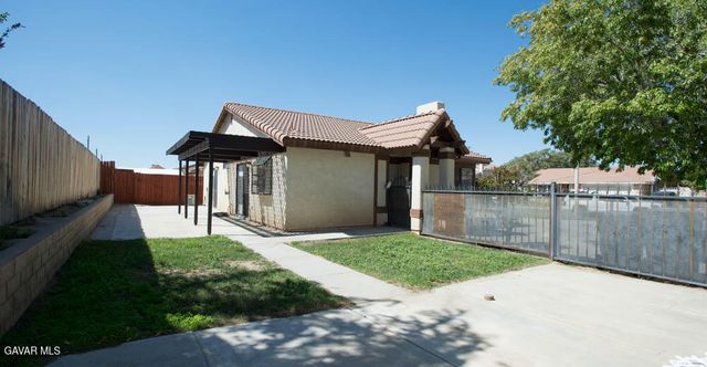 4540 Clear Springs Avenue, Palmdale, CA 93552