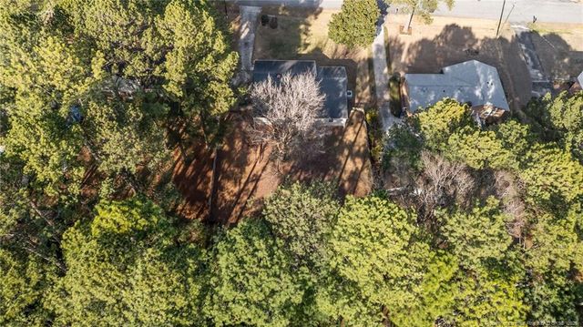 3825 WESTMORELAND Drive, Rocky Mount, NC 27804