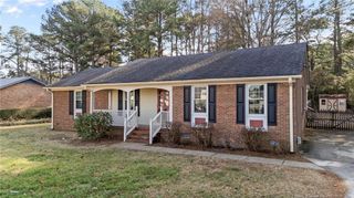 3825 WESTMORELAND Drive, Rocky Mount, NC 27804