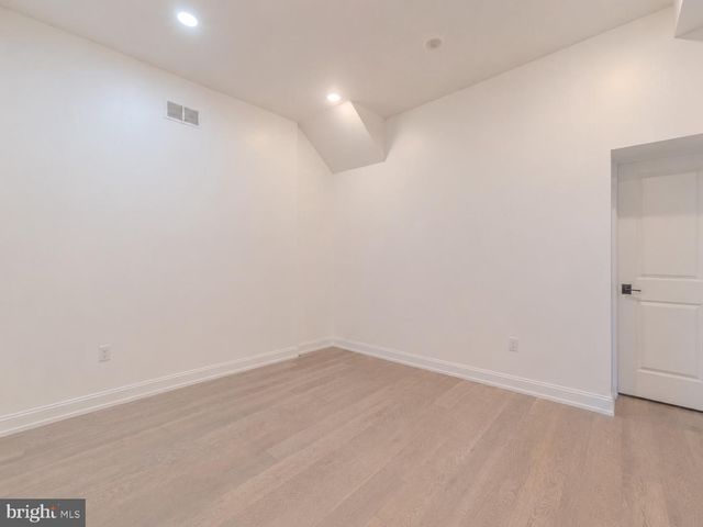 1901 N 2ND ST, Philadelphia, PA 19122