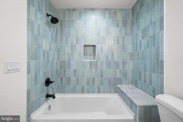 11 W ABINGTON AVE, Philadelphia, PA 19118