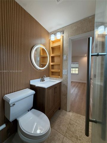 19253 Carolina Cir, Boca Raton, FL 33434