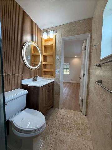 19253 Carolina Cir, Boca Raton, FL 33434