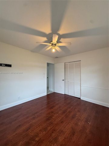 19253 Carolina Cir, Boca Raton, FL 33434