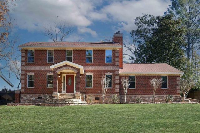 1371 Dogwood Lane, Tucker, GA 30084