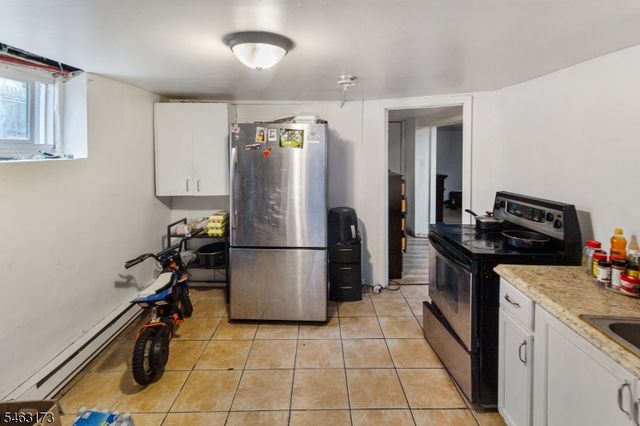 128 Redwood Ave, Paterson City, NJ 07522