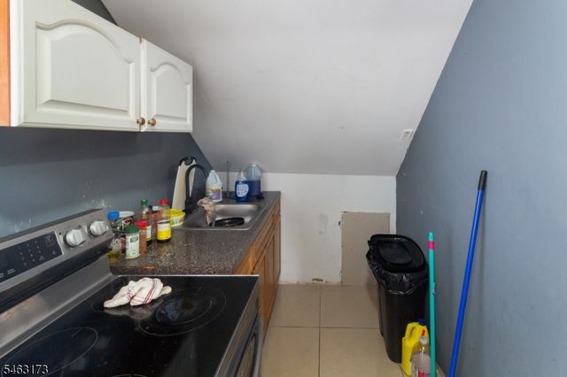 128 Redwood Ave, Paterson City, NJ 07522