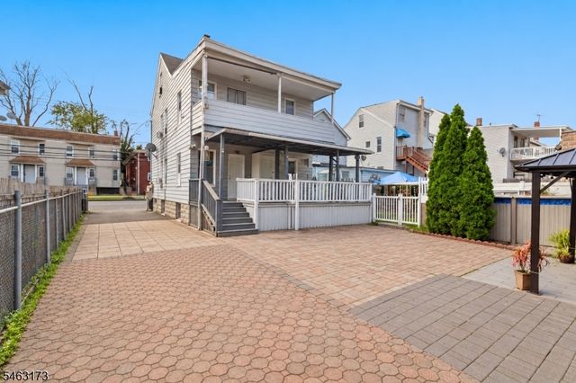 128 Redwood Ave, Paterson City, NJ 07522