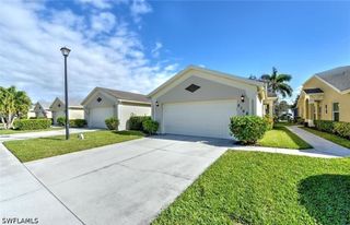 8148 Tauren CT N332, Naples, FL 34119