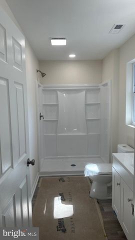 130 N QUEEN N, Dover, DE 19904