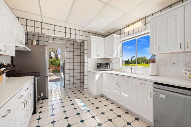 73597 Minzah Way, Palm Desert, CA 92260