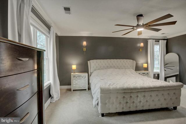 463 CENTURY DR, Greencastle, PA 17225