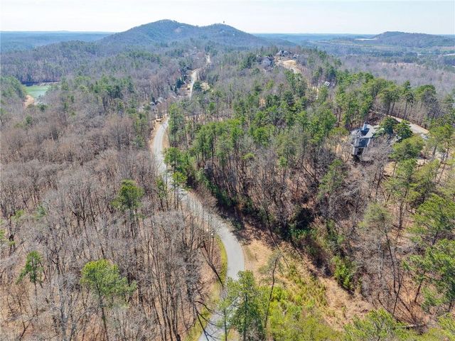 53 Somerset Lane, Cartersville, GA 30121