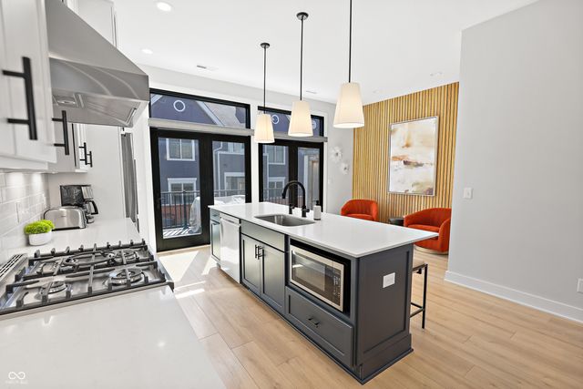 711 E 16th Street, Indianapolis, IN 46202