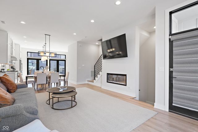 711 E 16th Street, Indianapolis, IN 46202