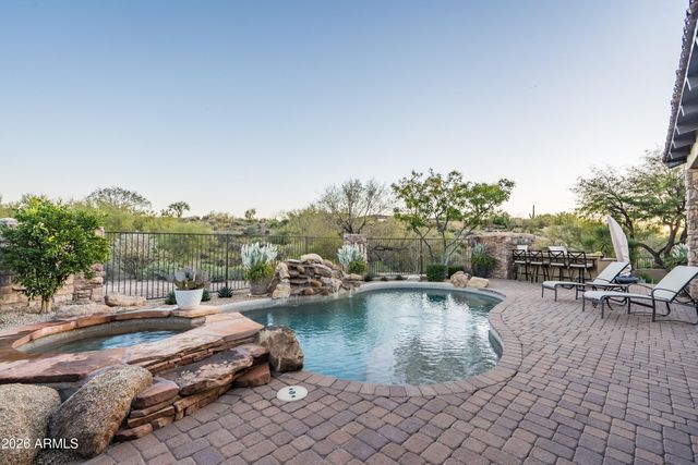 8933 E COVEY Trail, Scottsdale, AZ 85262