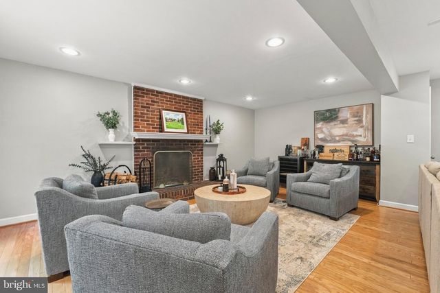 2306 WUTHERING RD, Timonium, MD 21093