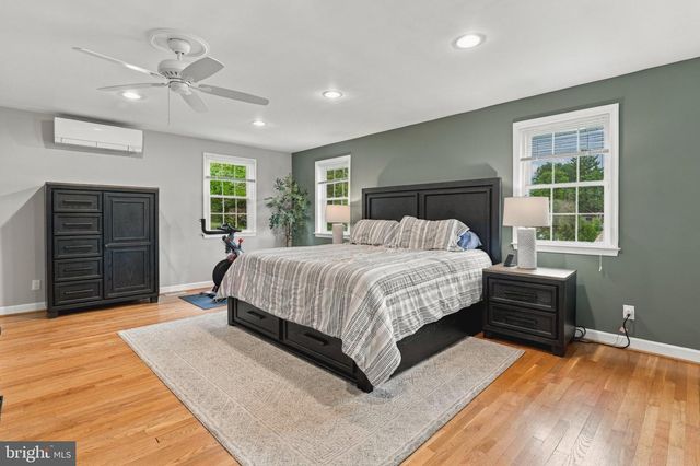 2306 WUTHERING RD, Timonium, MD 21093