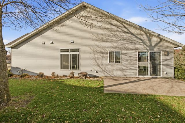 2531 7th Avenue SE, Willmar, MN 56201