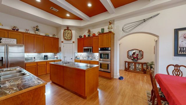 98 Sunrise Drive, Eufaula, AL 36027