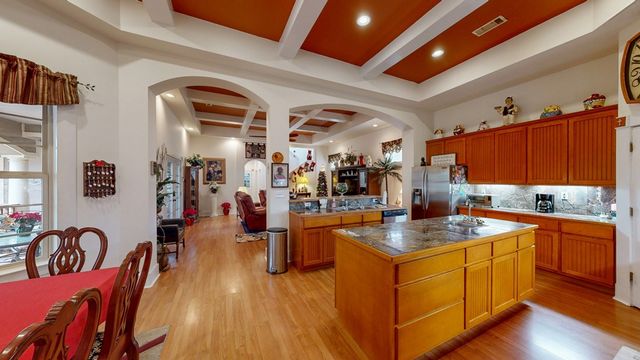 98 Sunrise Drive, Eufaula, AL 36027