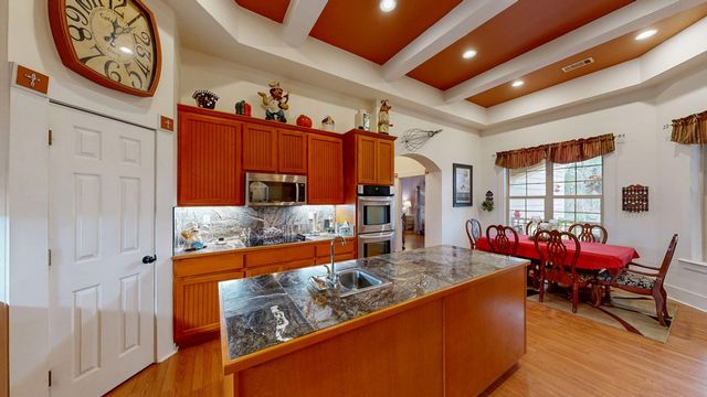 98 Sunrise Drive, Eufaula, AL 36027