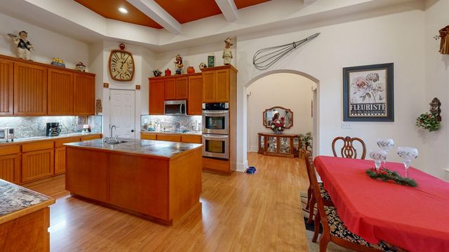 98 Sunrise Drive, Eufaula, AL 36027