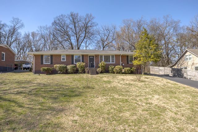 4803 Timberhill Dr, Nashville, TN 37211