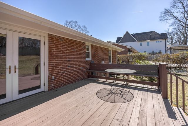 4803 Timberhill Dr, Nashville, TN 37211