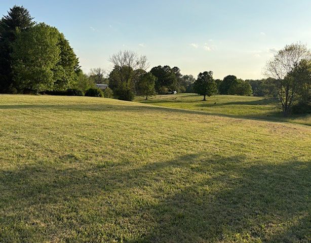 1812 Highway 52, E, Portland, TN 37148
