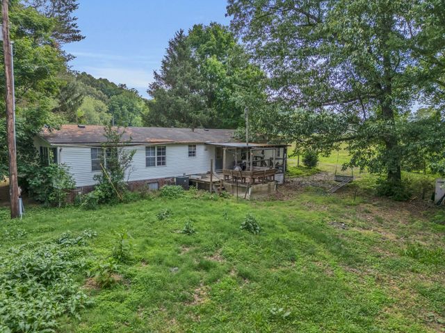 1812 Highway 52, E, Portland, TN 37148