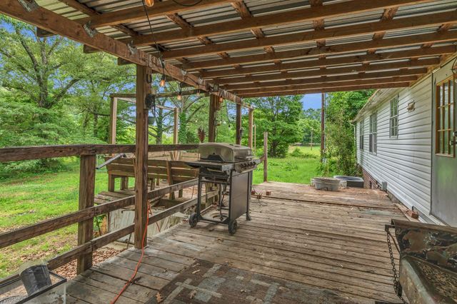 1812 Highway 52, E, Portland, TN 37148