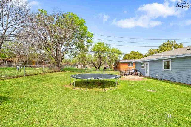 1628 SUMNER TERRACE, Wichita Falls, TX 76306
