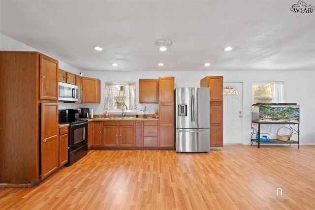 1628 SUMNER TERRACE, Wichita Falls, TX 76306