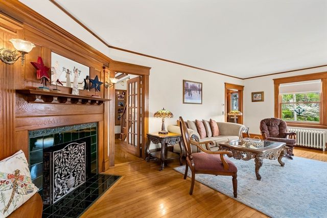 9 White Ave, Wakefield, MA 01880