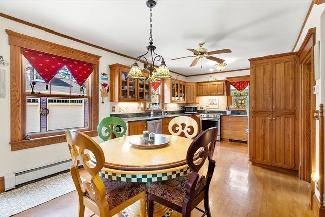 9 White Ave, Wakefield, MA 01880