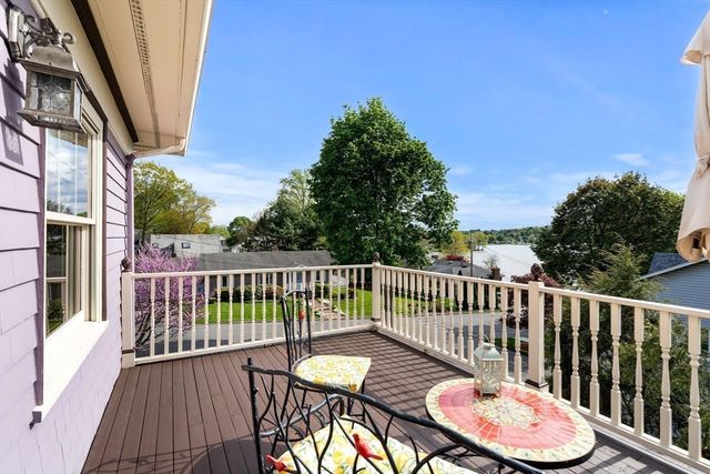 9 White Ave, Wakefield, MA 01880
