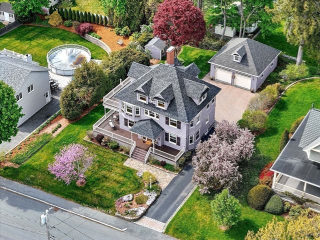 9 White Ave, Wakefield, MA 01880