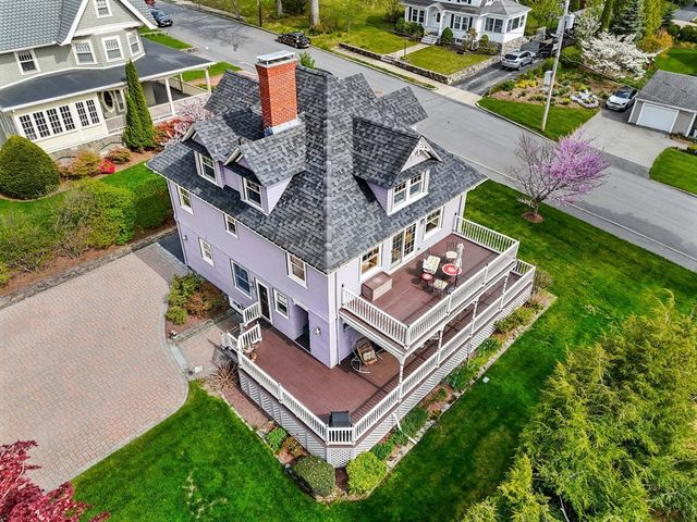 9 White Ave, Wakefield, MA 01880