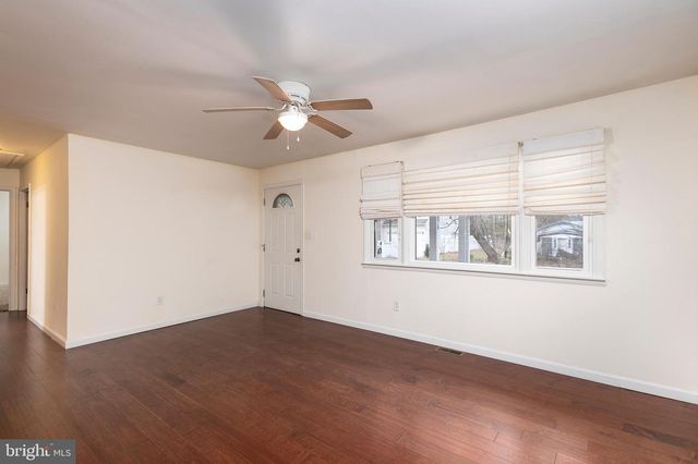 8306 ALETTA PL, Severn, MD 21144