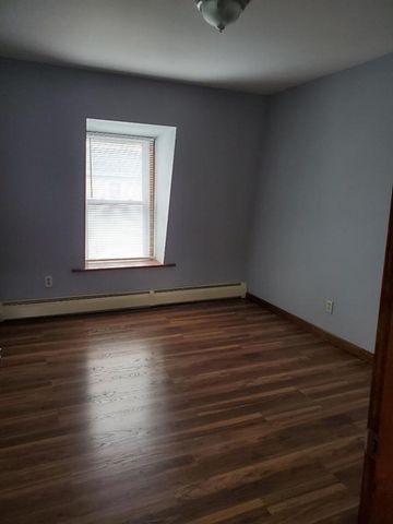0 Coggeshall Street 1, Fall River, MA 02721