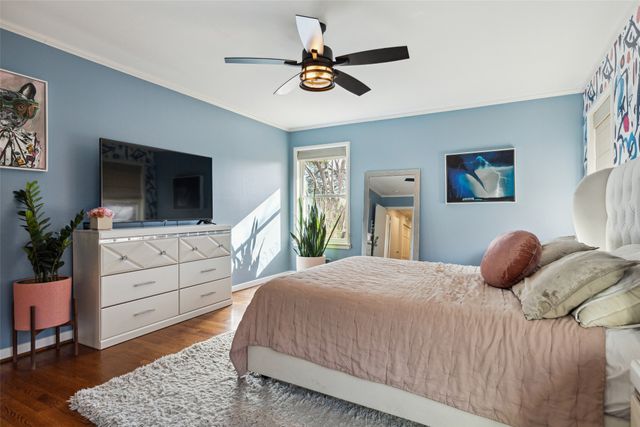 1522 Sylvan Avenue, Dallas, TX 75208